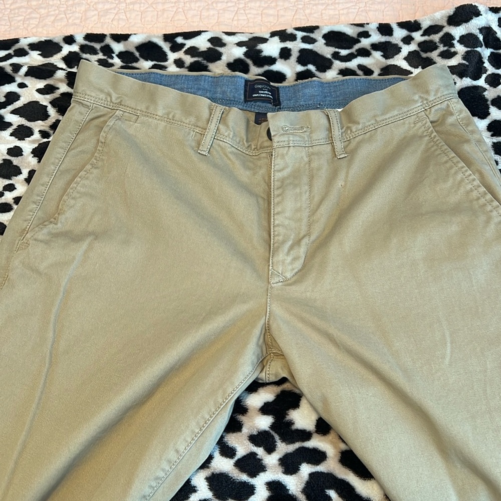 Gap Khakis